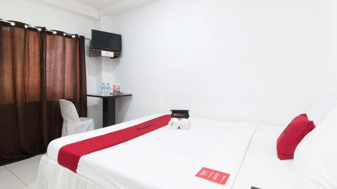 Reddoorz Plus Near Tacloban Astrodome Dış mekan fotoğraf