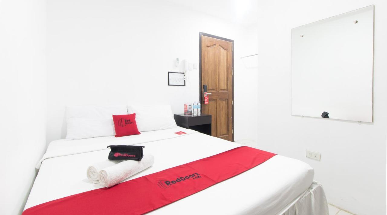 Reddoorz Plus Near Tacloban Astrodome Dış mekan fotoğraf