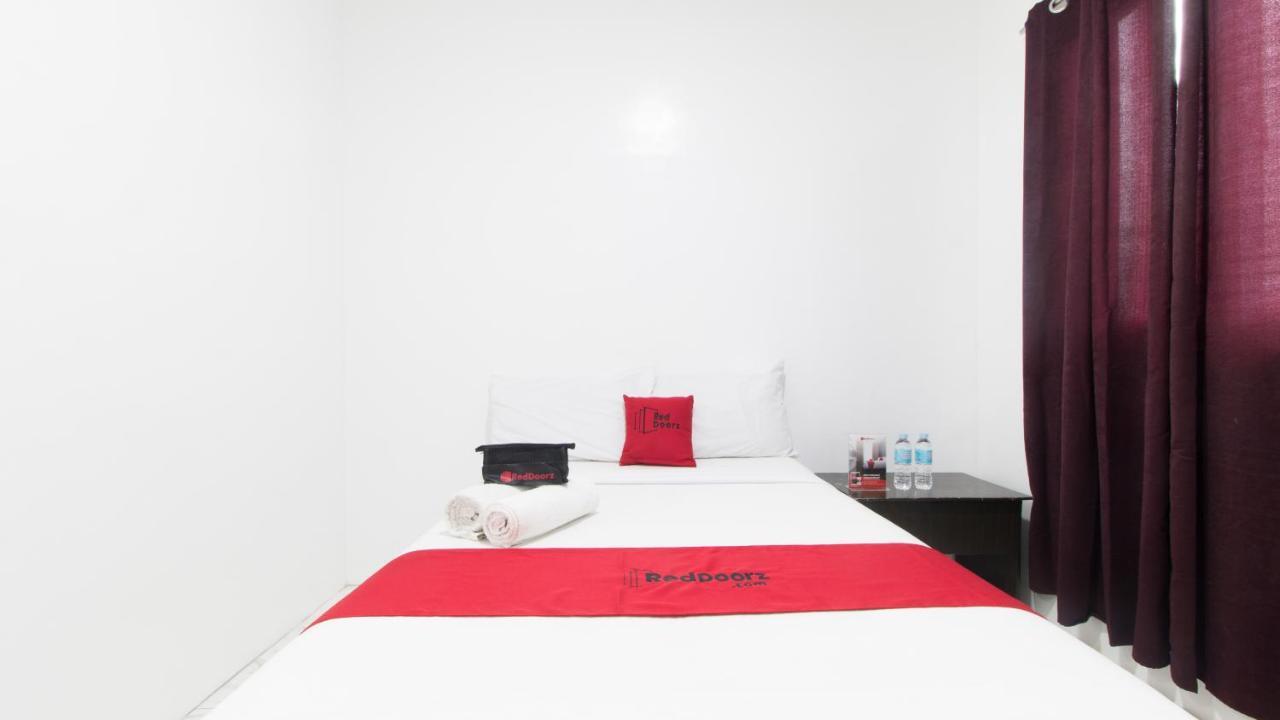 Reddoorz Plus Near Tacloban Astrodome Dış mekan fotoğraf