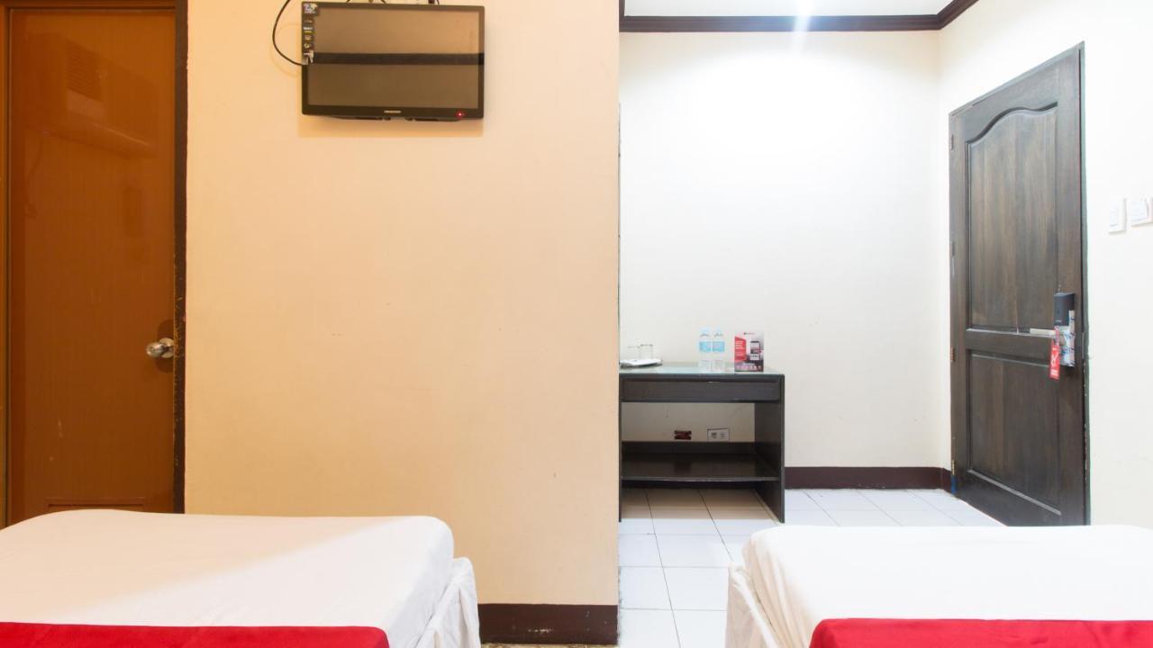 Reddoorz Plus Near Tacloban Astrodome Dış mekan fotoğraf